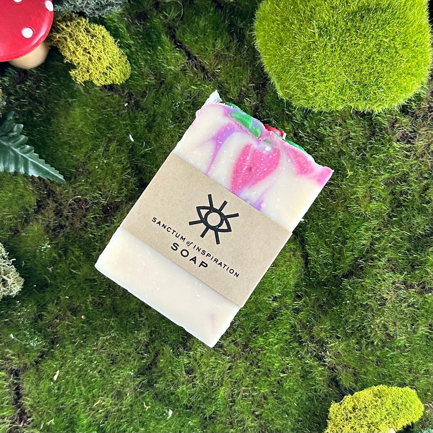 Jabón de raíz de rosa y mirto de Paperist